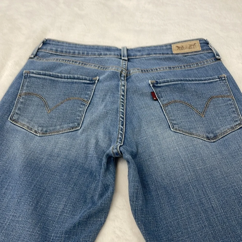 LEVIS WOMENS MID RISE SKINNY  SIZE 6M Classic Blue Jeans